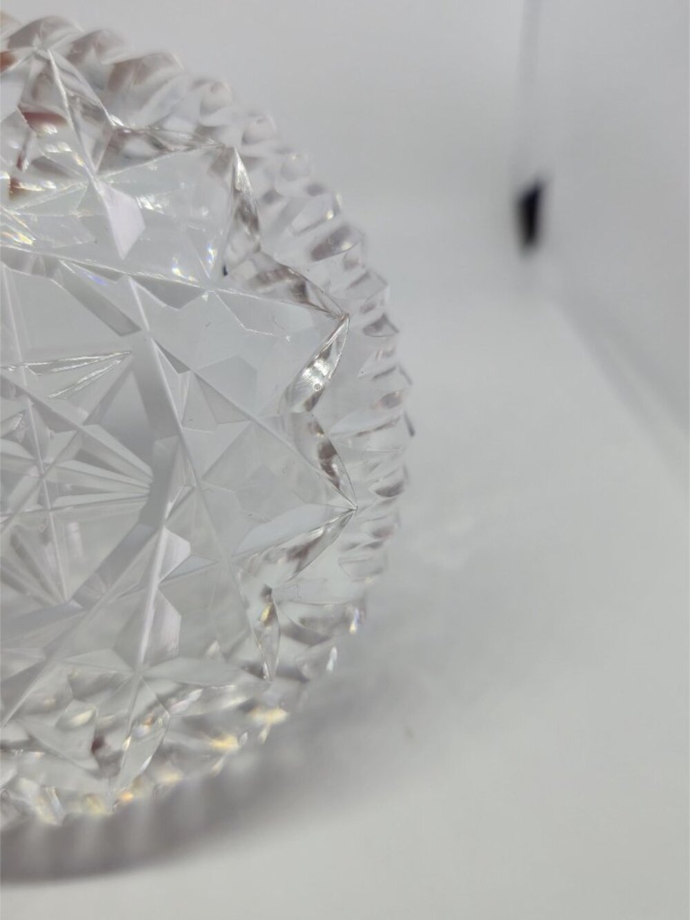 Vintage Crystal Ring Dish Starburst Cut Glass Trinket Bowl Sawtooth Rim Catchall - Picture 8 of 10